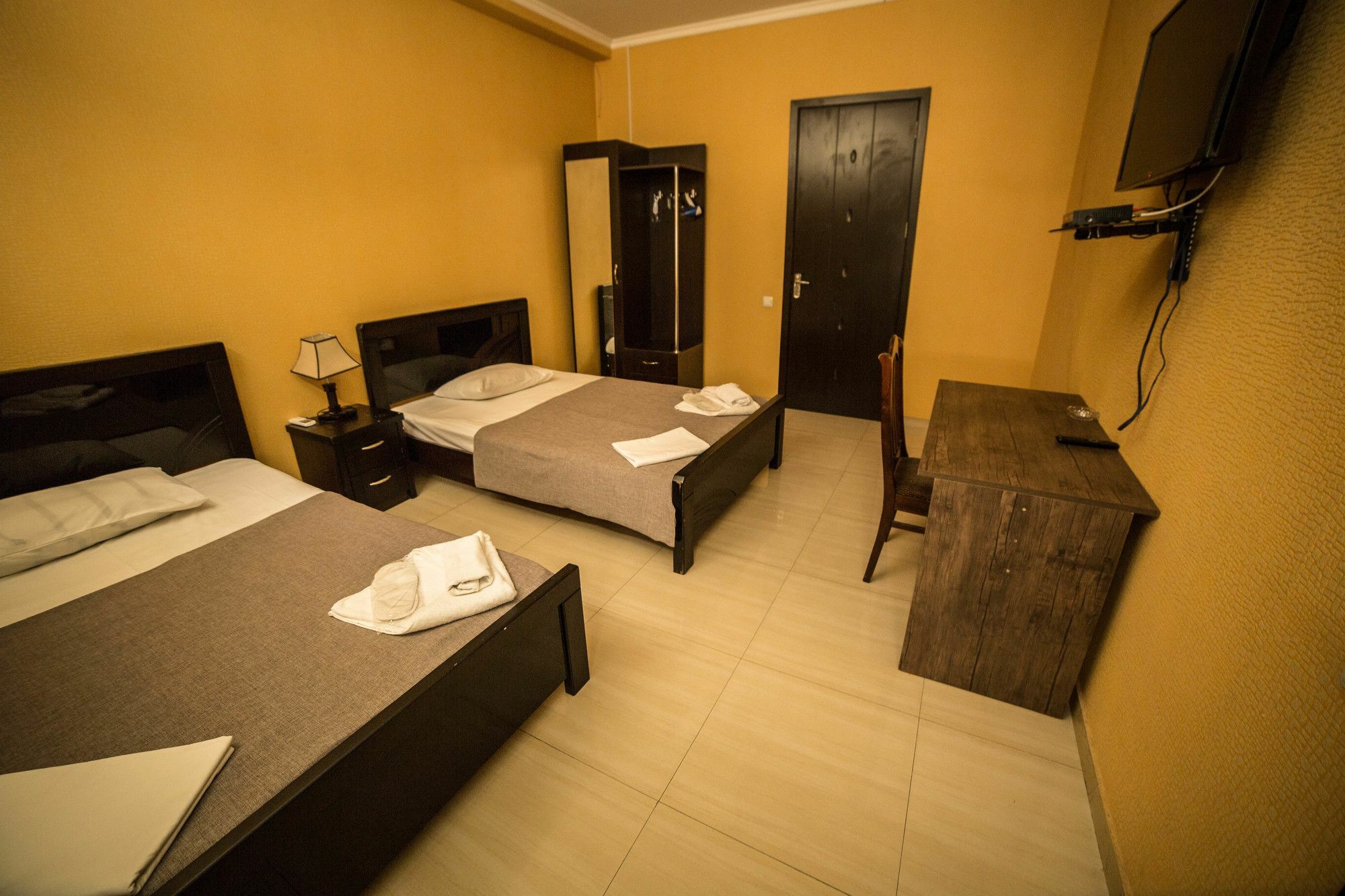 Hotel Rostus à Tbilissi Extérieur photo